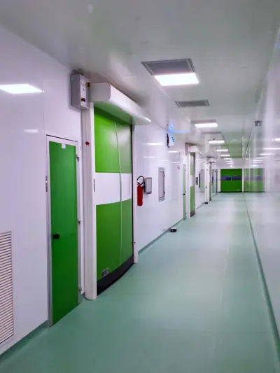 High Speed Door for cleanrooms hull