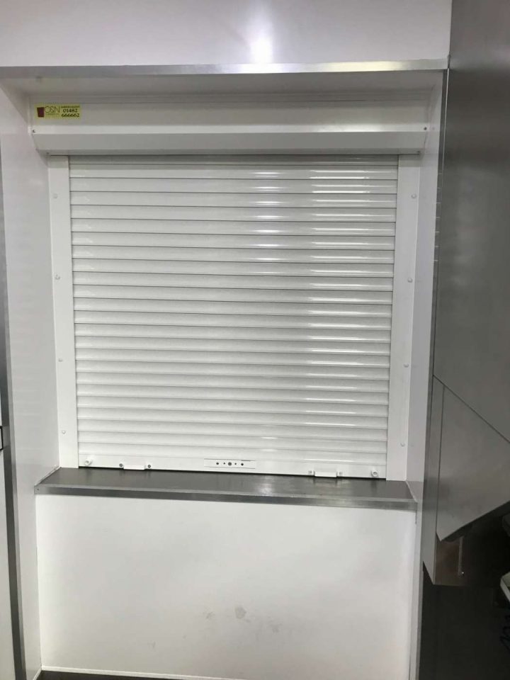 roller shutter door grimsby